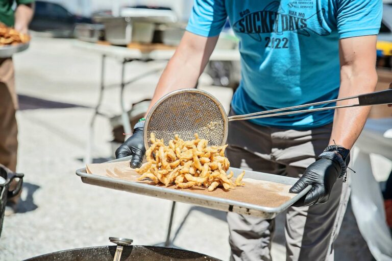 _DEE5449-1-compressed