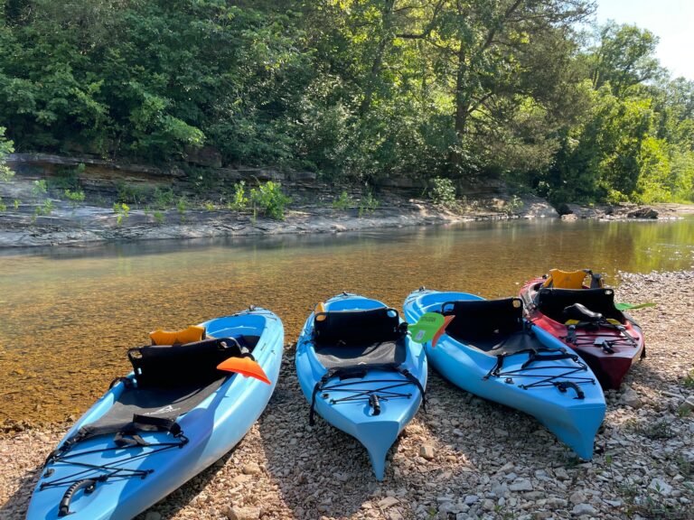 4K Ultra HD JPG 2023 DogwoodCanyon Activities Kayaking 0006 768x576 1