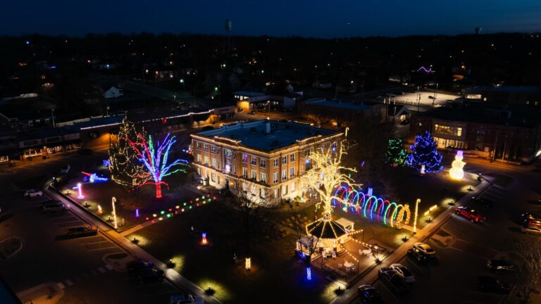 2025 HolidayLights Stevie Barfoot Explore Christian County compressed 768x432